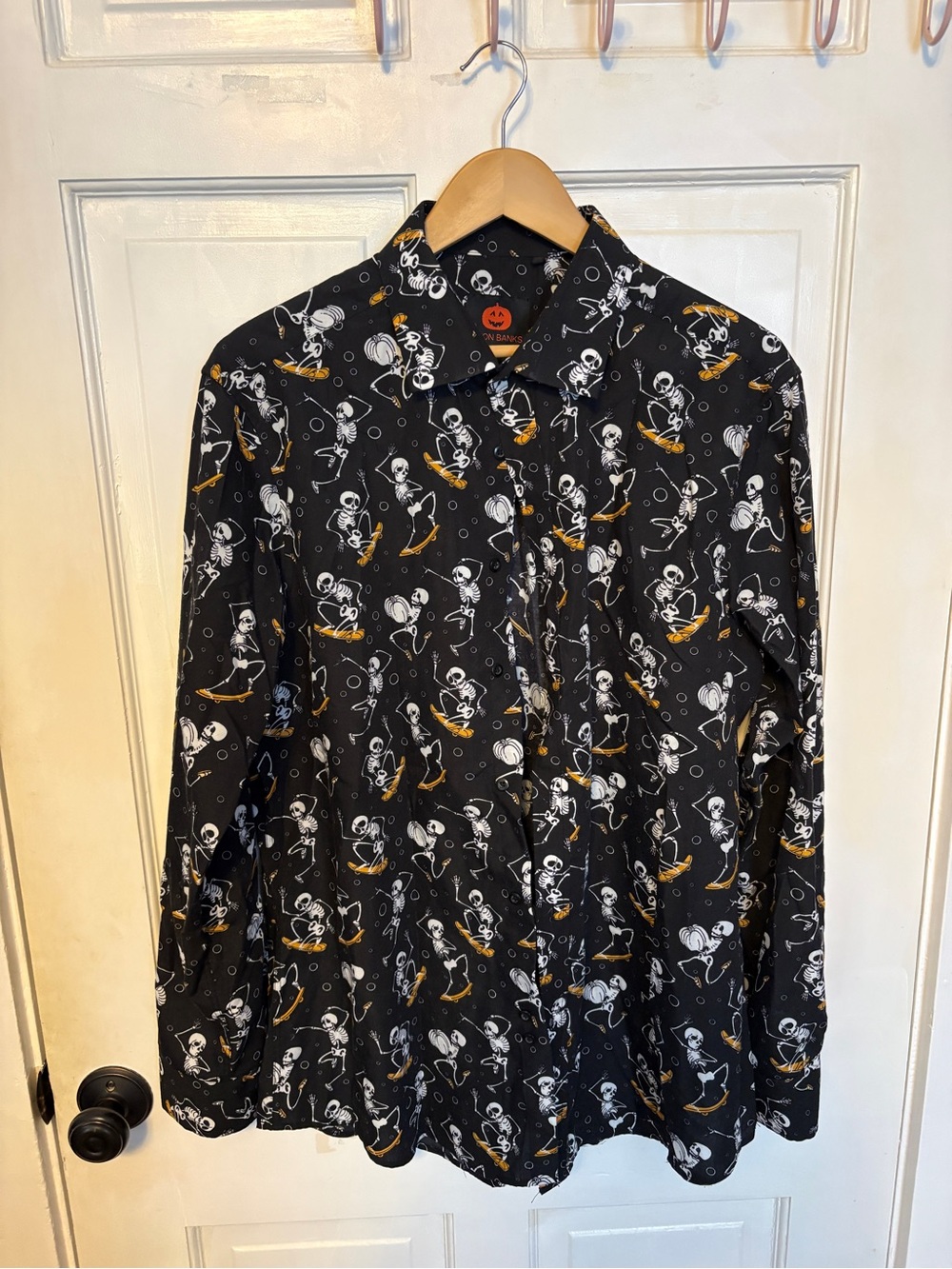 Men's Black Skeleton Print Button-Up Halloween shirt